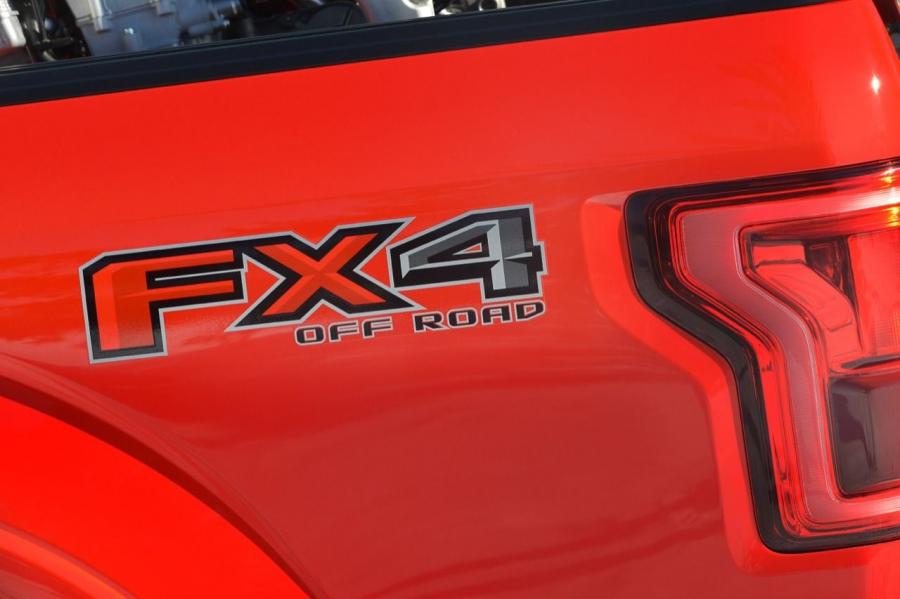  Ford F-150 2015 года  (фото 13 из 33)